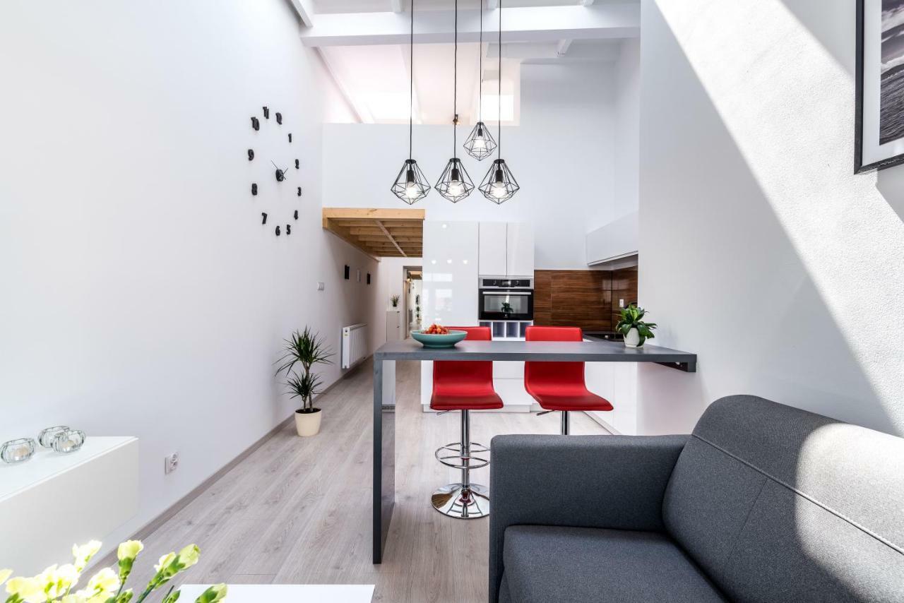 Panorama Twin Loft Superior Appartement Poznań Buitenkant foto